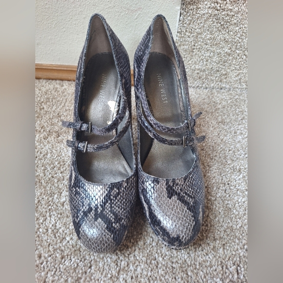NINE WEST Mary Jane  Snake Print Platform Heels Womens Size 6M - Picture 5 of 9